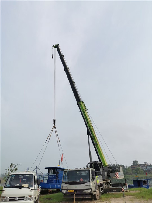 南和县桥梁建设吊装案例